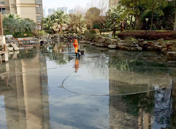 梁平景观池淤泥清理